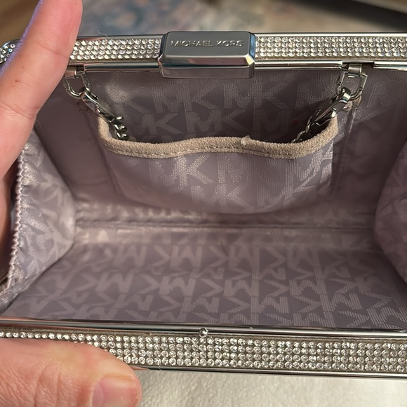 Retired Piece- Michael Kors clutch - Picture 8 of 10